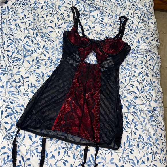 Victoria's Secret Other - SALE Black + Red 💋 Lingerie